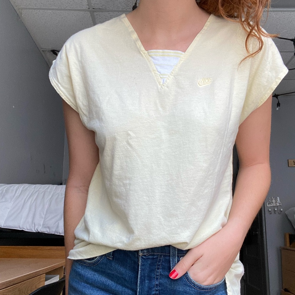 Nike top
